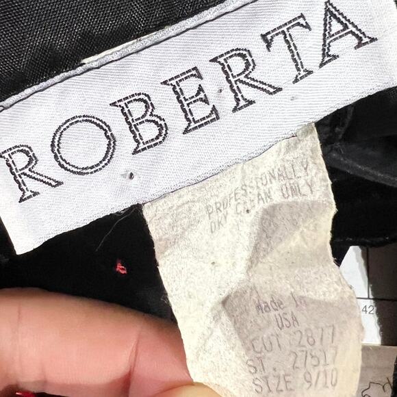 Roberta Women's Black Velvet & Red Satin Cocktail Dress, Size 9/10, Vintage - Picture 5 of 7